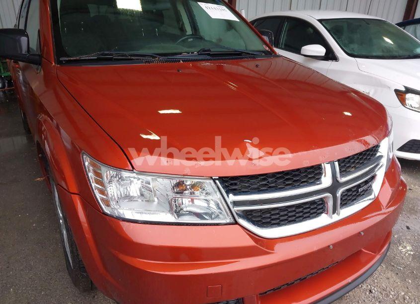 Photo 6 of 2014 Dodge Journey SE (VIN 3C4PDCAB1ET227003)