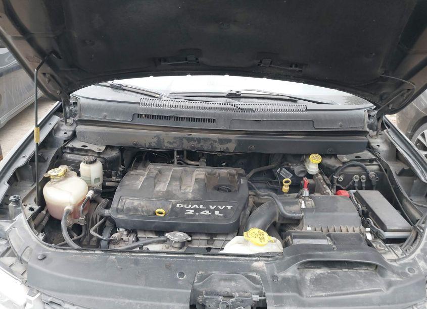 Photo 10 of 2014 Dodge Journey SE (VIN 3C4PDCAB1ET316747)