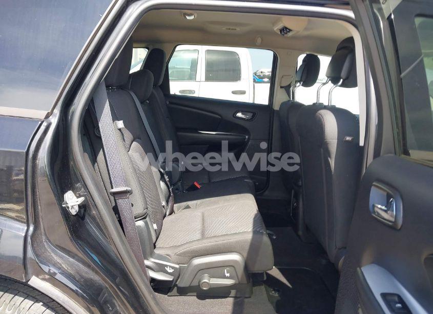 Photo 8 of 2016 Dodge Journey SE (VIN 3C4PDCAB1GT173897)