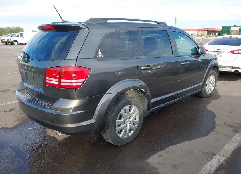 Photo 4 of 2016 Dodge Journey SE (VIN 3C4PDCAB1GT213914)