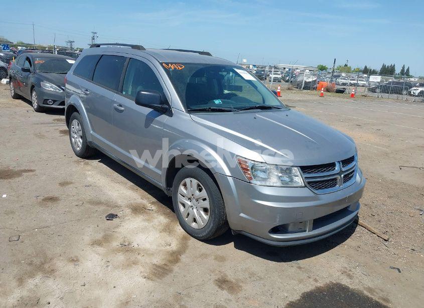 2016 Dodge Journey SE (VIN 3C4PDCAB1GT230387) main photo