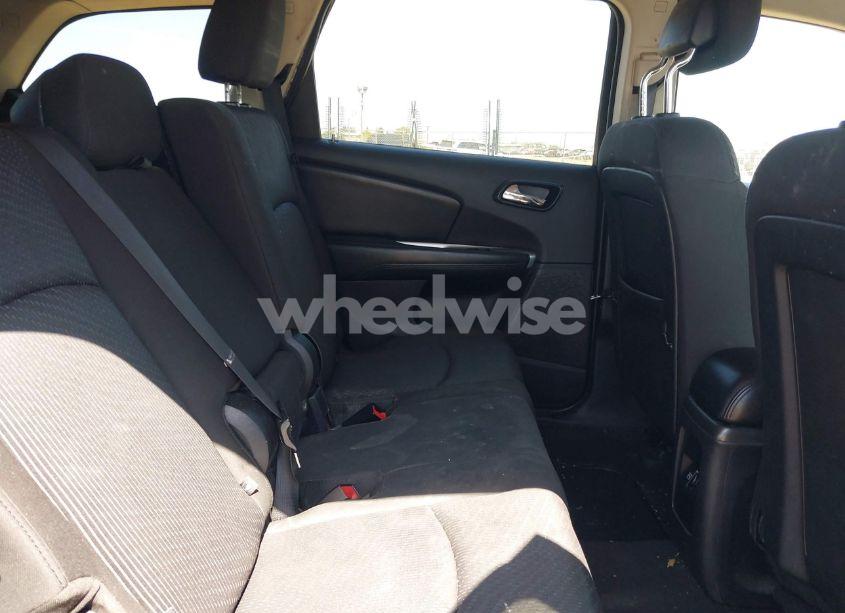 Photo 8 of 2016 Dodge Journey SE (VIN 3C4PDCAB1GT230387)