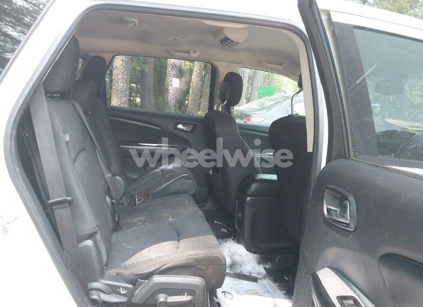 Photo 8 of 2016 Dodge Journey SE (VIN 3C4PDCAB1GT233144)