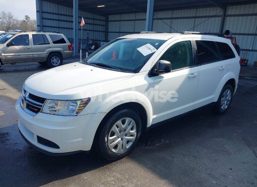 Photo 2 of 2016 Dodge Journey SE (VIN 3C4PDCAB1GT240174)