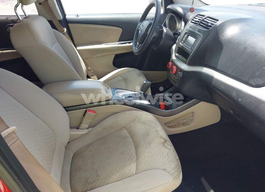 Photo 5 of 2017 Dodge Journey SE (VIN 3C4PDCAB1HT520226)