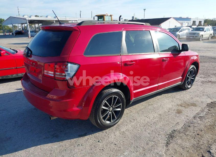 Photo 4 of 2017 Dodge Journey SE (VIN 3C4PDCAB1HT599882)