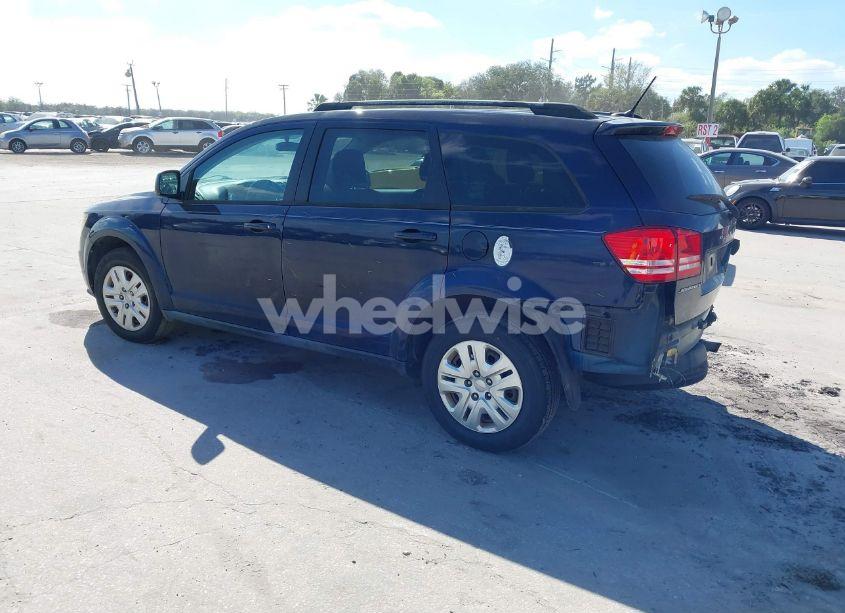 Photo 3 of 2017 Dodge Journey SE (VIN 3C4PDCAB1HT694569)