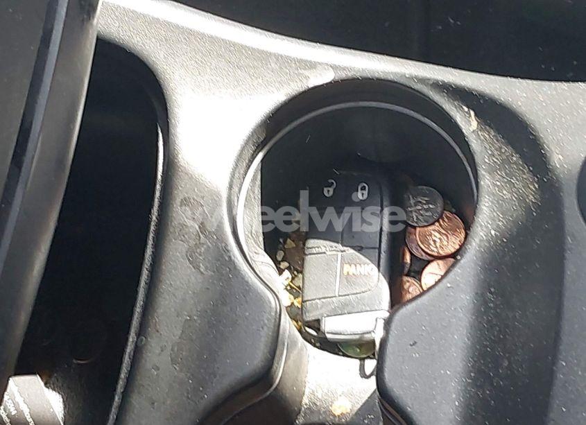 Photo 11 of 2017 Dodge Journey SE (VIN 3C4PDCAB1HT708406)