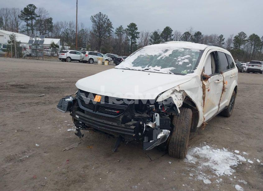 Photo 6 of 2018 Dodge Journey SE (VIN 3C4PDCAB1JT218862)