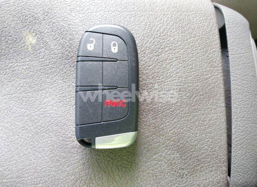 Photo 11 of 2018 Dodge Journey SE (VIN 3C4PDCAB1JT253532)