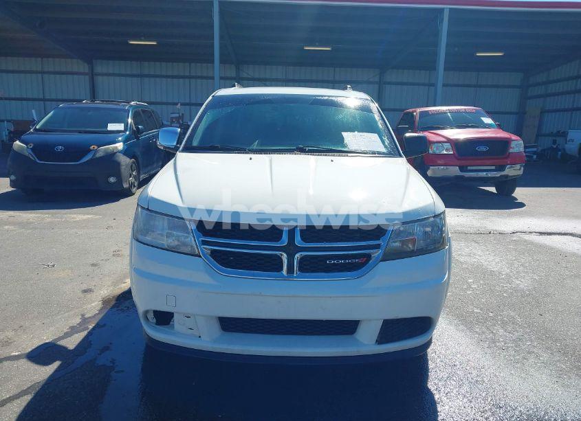 Photo 12 of 2018 Dodge Journey SE (VIN 3C4PDCAB1JT253532)