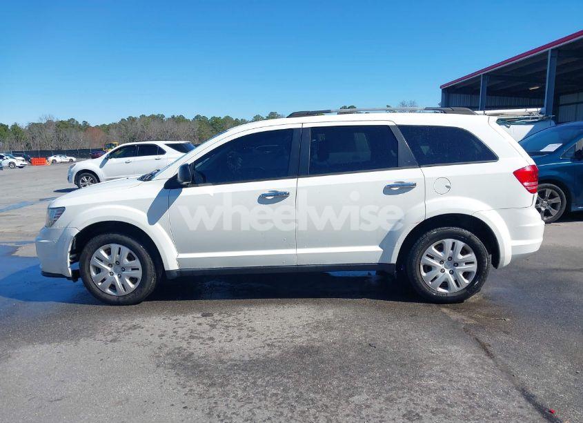 Photo 14 of 2018 Dodge Journey SE (VIN 3C4PDCAB1JT253532)