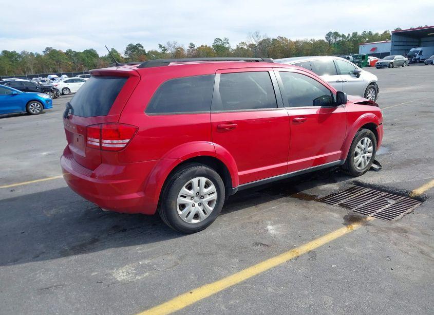 Photo 4 of 2018 Dodge Journey SE (VIN 3C4PDCAB1JT277555)