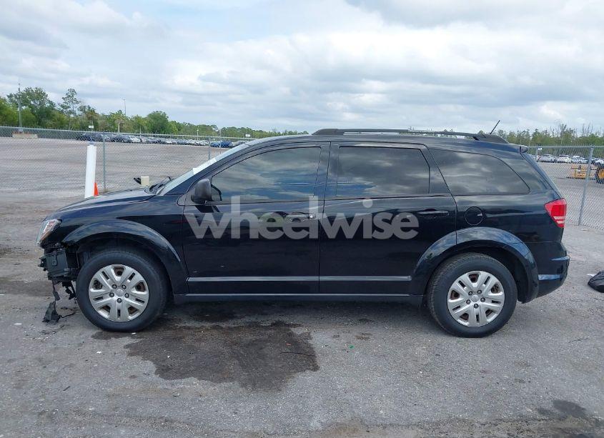 Photo 14 of 2018 Dodge Journey SE (VIN 3C4PDCAB1JT277569)
