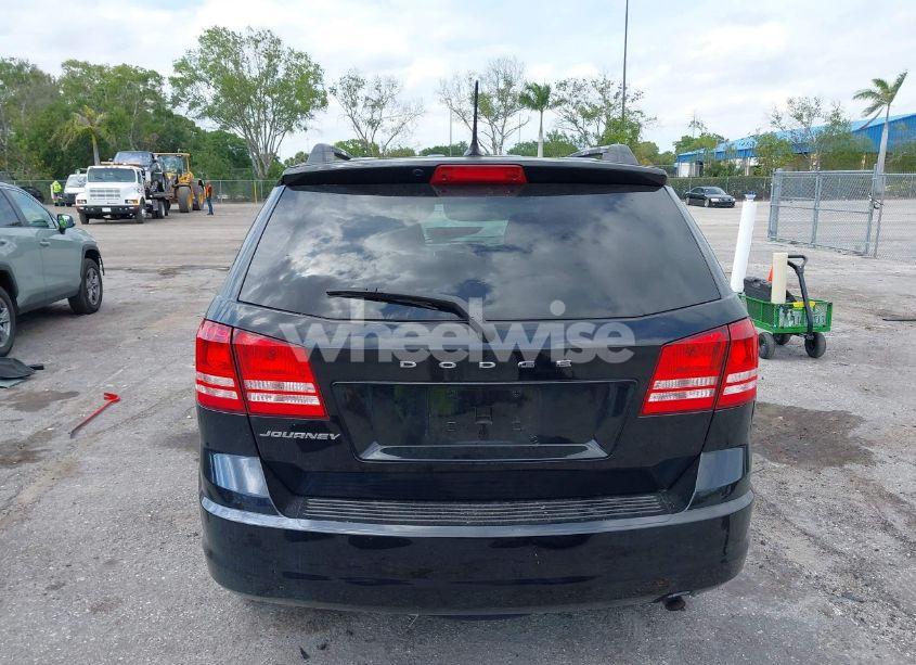 Photo 16 of 2018 Dodge Journey SE (VIN 3C4PDCAB1JT277569)