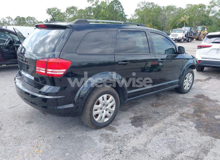 Photo 4 of 2018 Dodge Journey SE (VIN 3C4PDCAB1JT277569)