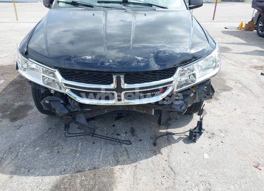 Photo 6 of 2018 Dodge Journey SE (VIN 3C4PDCAB1JT277569)