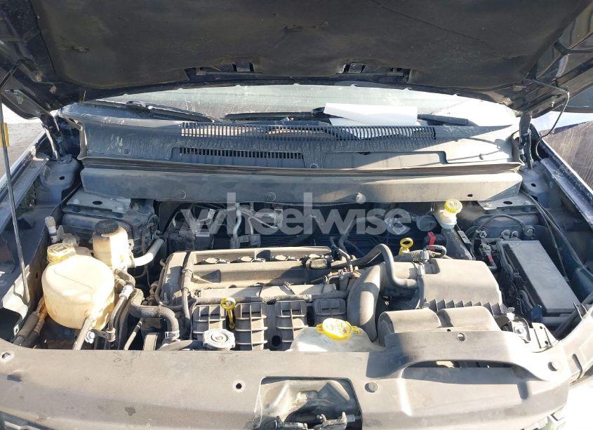 Photo 10 of 2018 Dodge Journey SE (VIN 3C4PDCAB1JT428992)