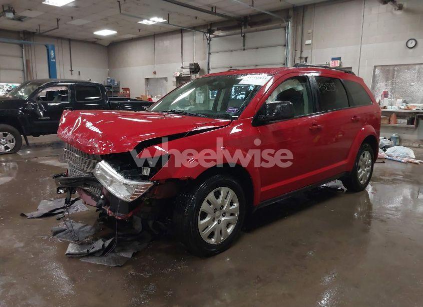 Photo 2 of 2018 Dodge Journey SE (VIN 3C4PDCAB1JT446134)