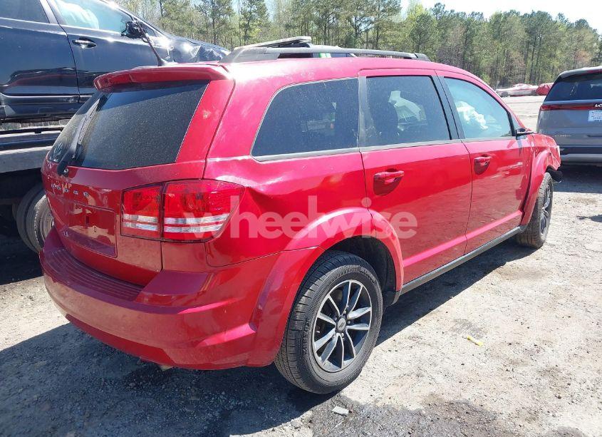 Photo 4 of 2018 Dodge Journey SE (VIN 3C4PDCAB1JT446389)