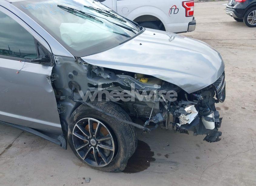 Photo 18 of 2018 Dodge Journey SE (VIN 3C4PDCAB1JT474158)