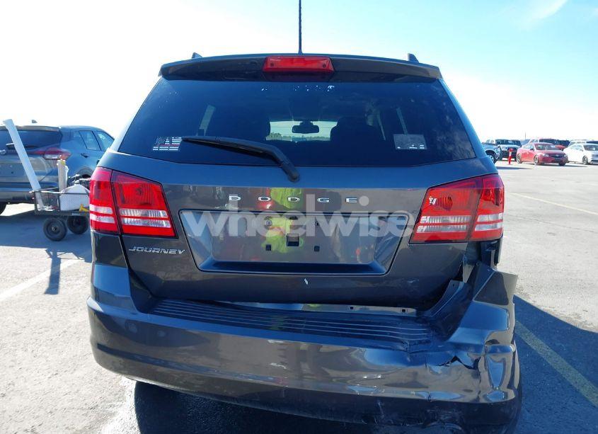 Photo 16 of 2018 Dodge Journey SE (VIN 3C4PDCAB1JT509023)
