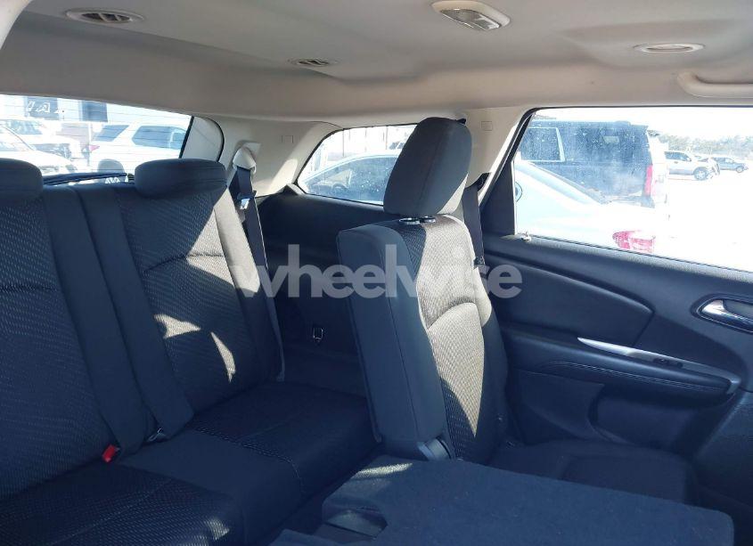 Photo 8 of 2018 Dodge Journey SE (VIN 3C4PDCAB1JT509023)