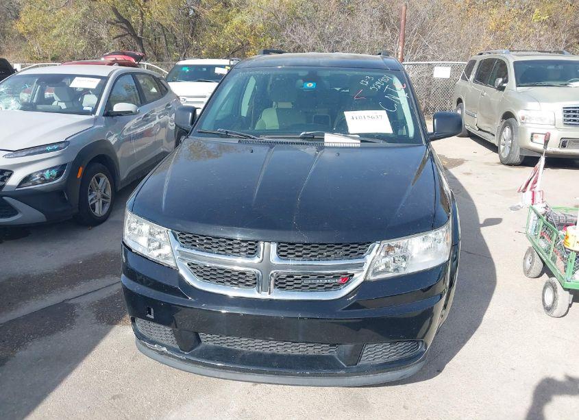 Photo 12 of 2018 Dodge Journey SE (VIN 3C4PDCAB1JT528901)