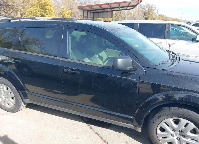 Photo 13 of 2018 Dodge Journey SE (VIN 3C4PDCAB1JT528901)