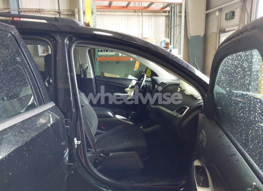 Photo 5 of 2020 Dodge Journey SE VALUE (VIN 3C4PDCAB1LT268213)