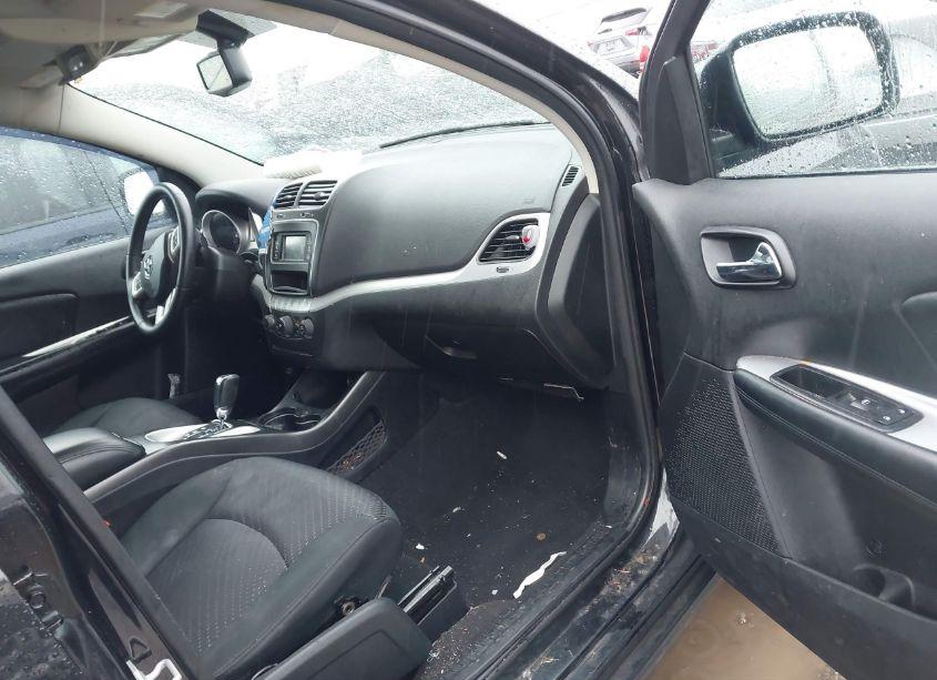 Photo 5 of 2012 Dodge Journey SE/AVP (VIN 3C4PDCAB2CT143835)