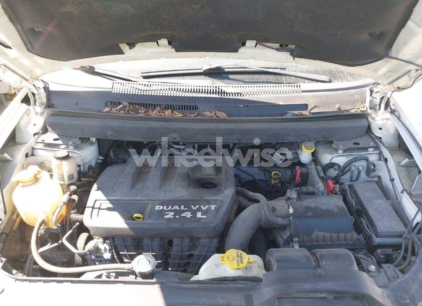 Photo 10 of 2013 Dodge Journey SE (VIN 3C4PDCAB2DT547459)