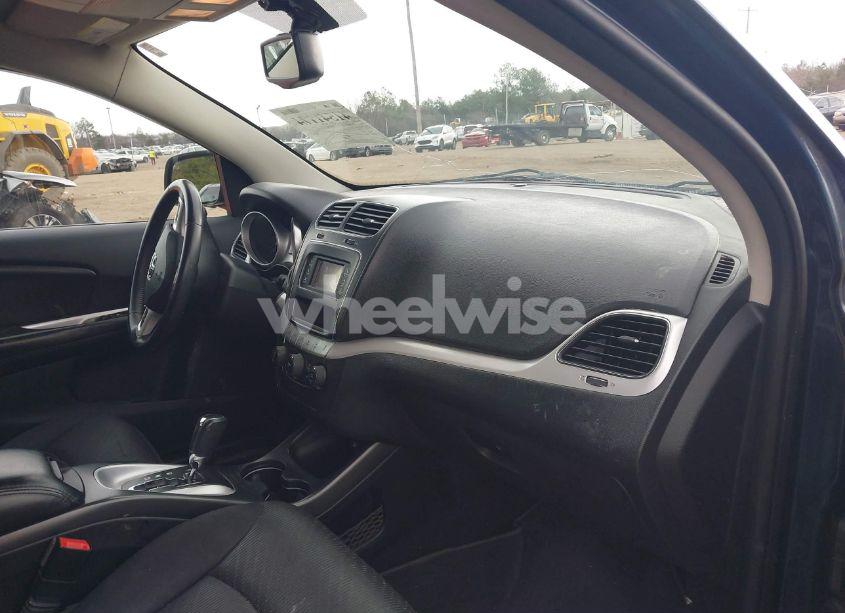 Photo 5 of 2013 Dodge Journey SE (VIN 3C4PDCAB2DT684739)