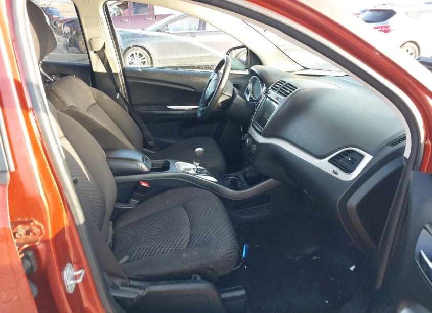 Photo 5 of 2014 Dodge Journey SE (VIN 3C4PDCAB2ET263749)