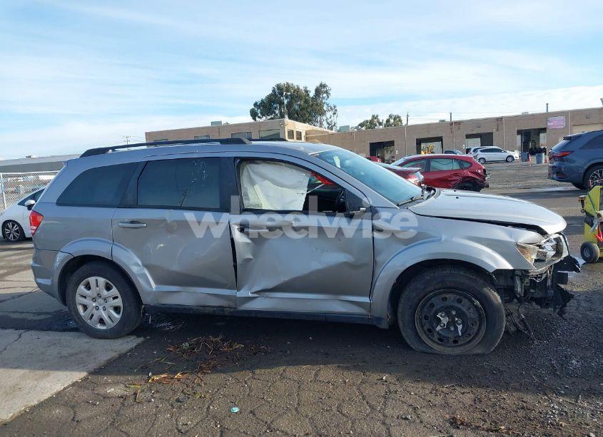 Photo 14 of 2016 Dodge Journey SE (VIN 3C4PDCAB2GT103292)