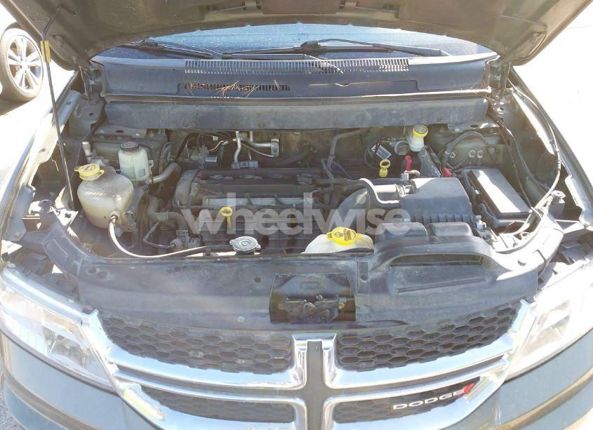 Photo 10 of 2016 Dodge Journey SE (VIN 3C4PDCAB2GT169762)