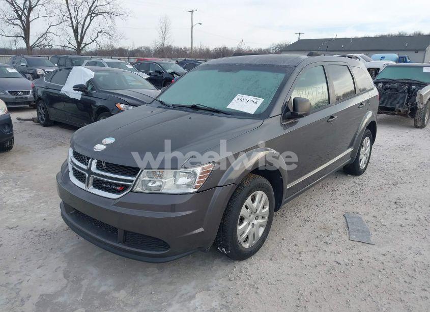 Photo 2 of 2016 Dodge Journey SE (VIN 3C4PDCAB2GT215199)