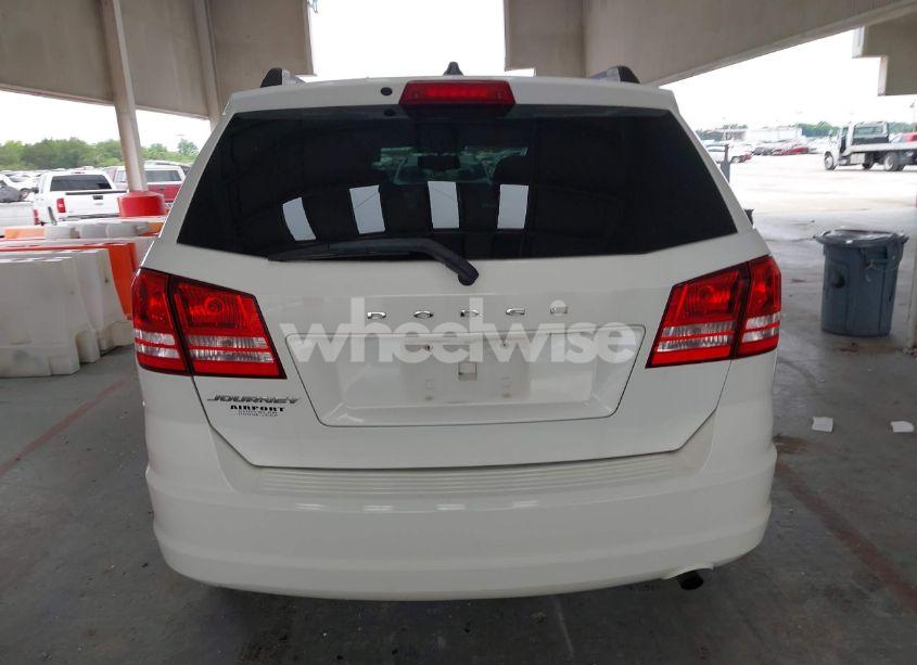 Photo 16 of 2017 Dodge Journey SE (VIN 3C4PDCAB2HT521787)