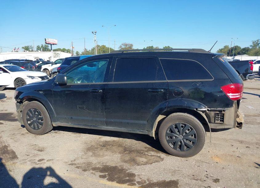 Photo 15 of 2017 Dodge Journey SE (VIN 3C4PDCAB2HT529372)