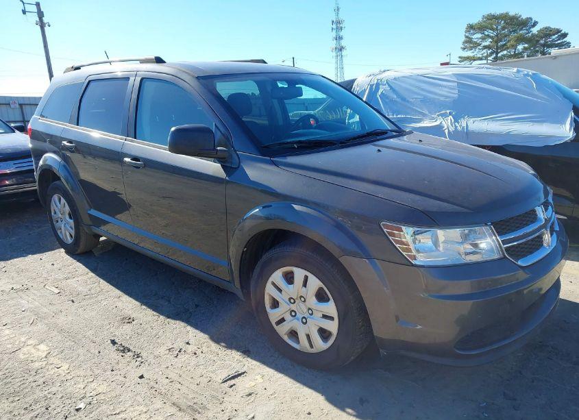 2017 Dodge Journey SE (VIN 3C4PDCAB2HT557110) main photo