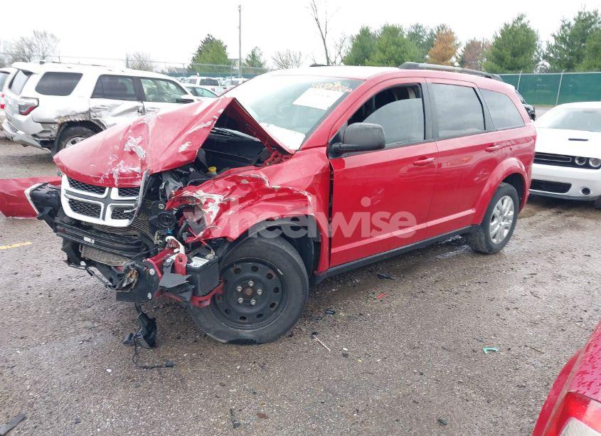 Photo 2 of 2017 Dodge Journey SE (VIN 3C4PDCAB2HT558628)
