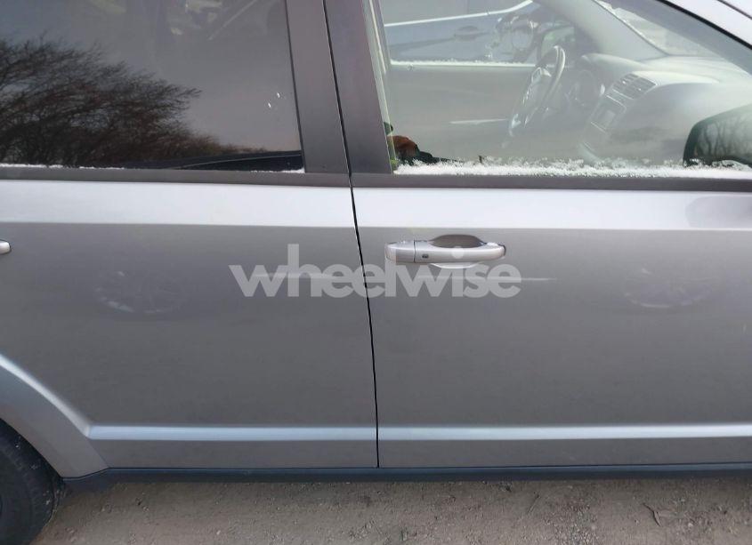 Photo 13 of 2017 Dodge Journey SE (VIN 3C4PDCAB2HT565806)