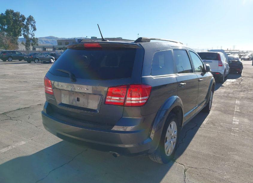 Photo 4 of 2017 Dodge Journey SE (VIN 3C4PDCAB2HT644277)
