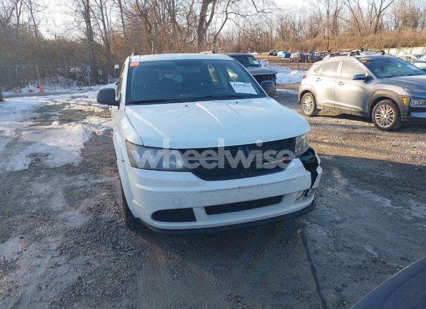 Photo 12 of 2017 Dodge Journey SE (VIN 3C4PDCAB2HT701822)