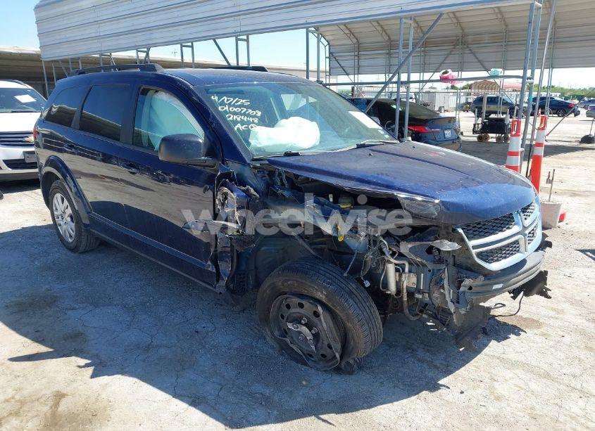 2018 Dodge Journey SE (VIN 3C4PDCAB2JT218448) main photo