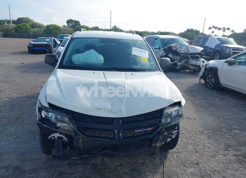 Photo 12 of 2018 Dodge Journey SE (VIN 3C4PDCAB2JT294431)