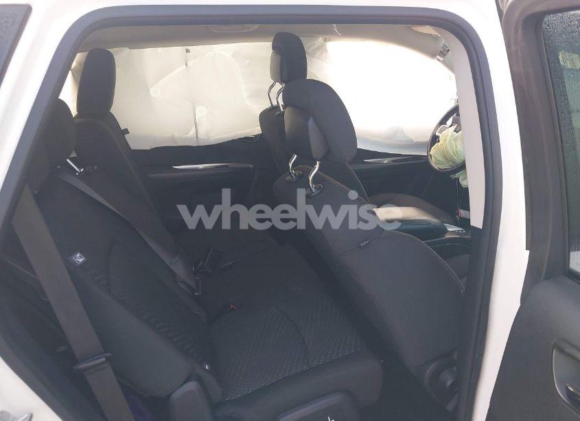 Photo 8 of 2018 Dodge Journey SE (VIN 3C4PDCAB2JT294431)