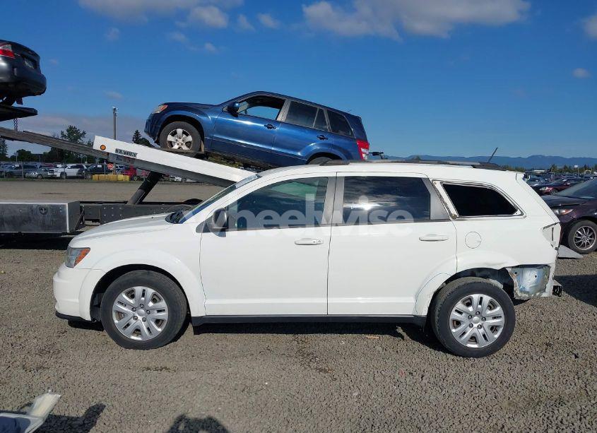 Photo 15 of 2018 Dodge Journey SE (VIN 3C4PDCAB2JT445025)