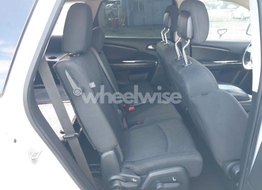 Photo 8 of 2018 Dodge Journey SE (VIN 3C4PDCAB2JT445025)