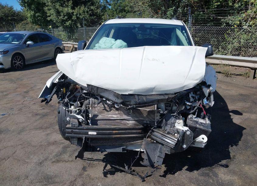 Photo 6 of 2018 Dodge Journey SE (VIN 3C4PDCAB2JT474654)